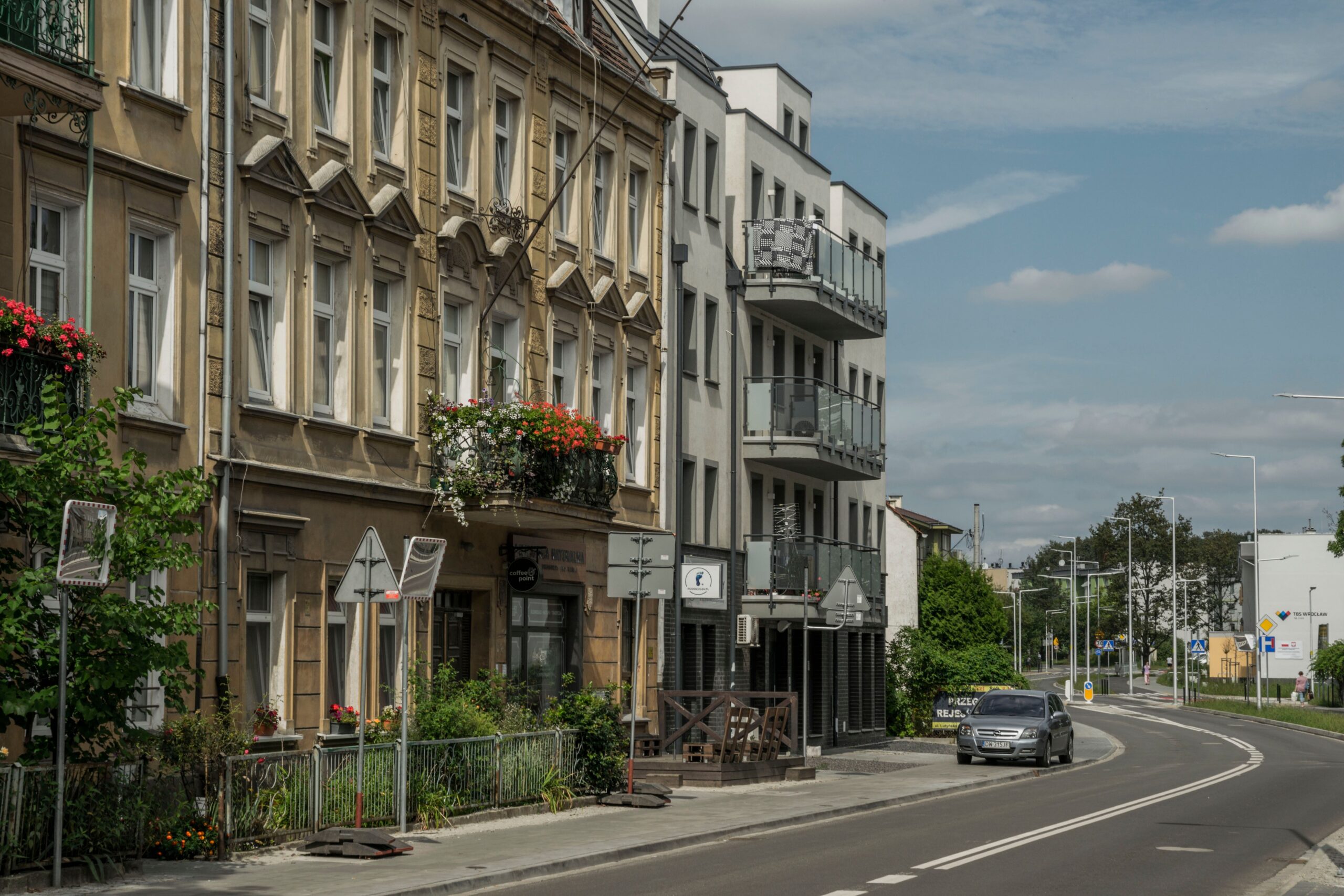 Poland inflation forecast business impact 2026